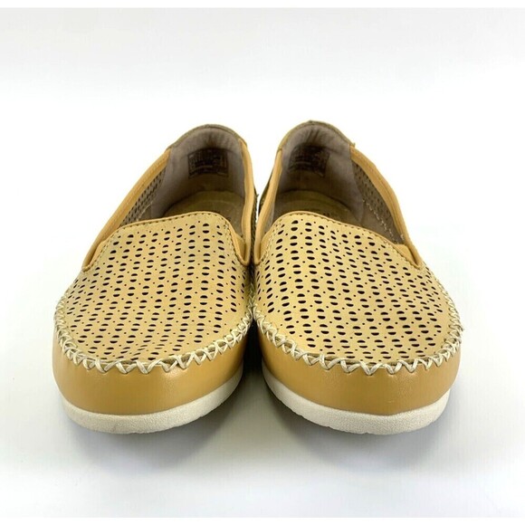 Earth Origins Lark Lizzy Loafer Amber Yellow Leather Perforated Slip On Women 10 - Picture 3 of 11